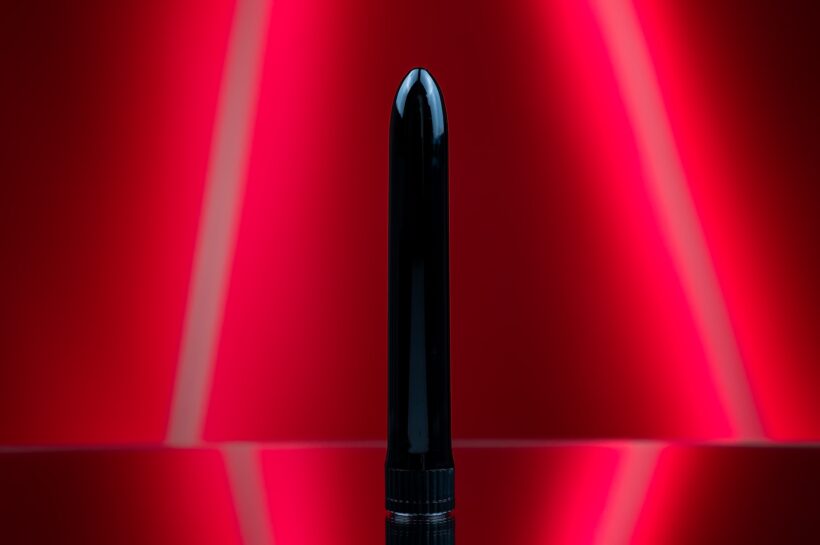 erotic bdsm toys for intimate sex games black bullet-shaped vibrator